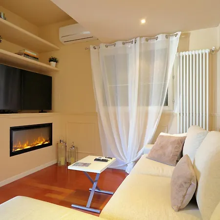 Garage Privato - Nuovo Centro Μόντενα