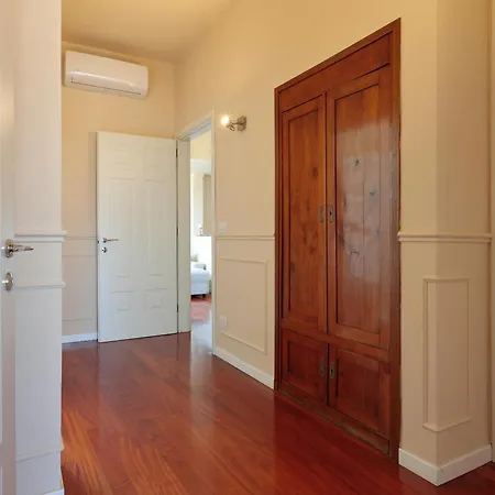 Garage Privato - Nuovo Centro Apartmán