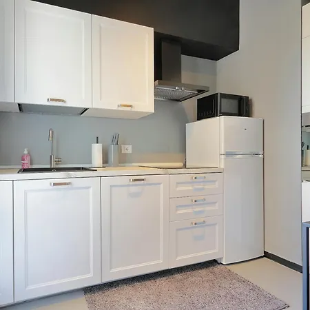 Garage Privato - Nuovo Centro Μόντενα